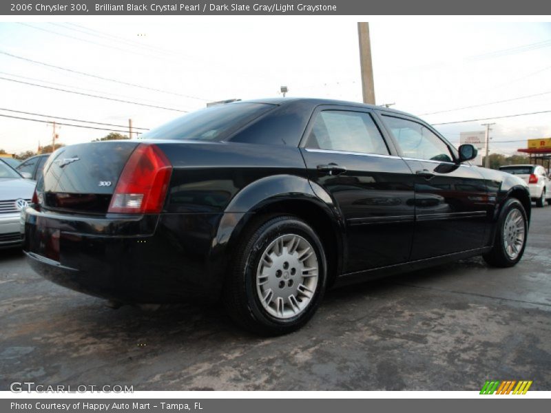 Brilliant Black Crystal Pearl / Dark Slate Gray/Light Graystone 2006 Chrysler 300