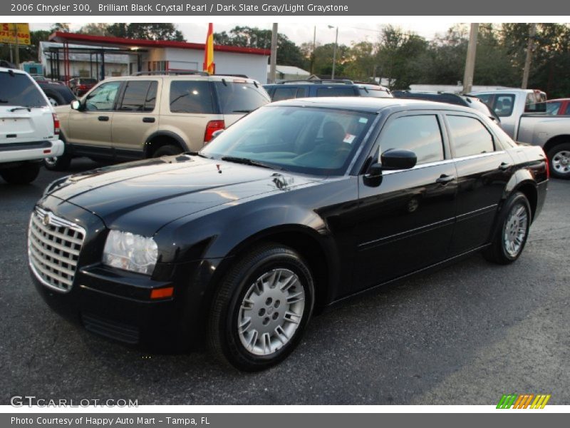Brilliant Black Crystal Pearl / Dark Slate Gray/Light Graystone 2006 Chrysler 300