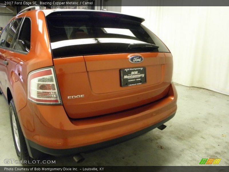 Blazing Copper Metallic / Camel 2007 Ford Edge SE
