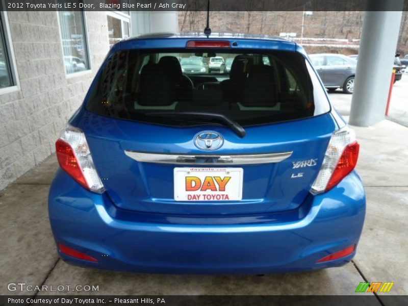 Blazing Blue Pearl / Ash Gray 2012 Toyota Yaris LE 5 Door