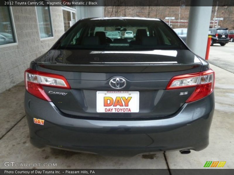 Magnetic Gray Metallic / Black 2012 Toyota Camry SE