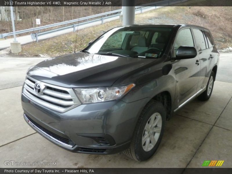 Magnetic Gray Metallic / Ash 2012 Toyota Highlander V6 4WD