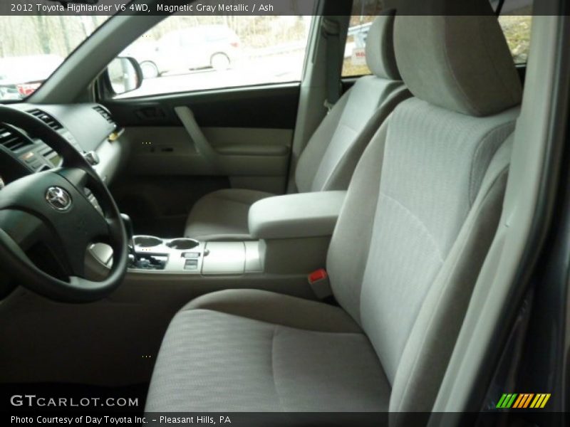 Magnetic Gray Metallic / Ash 2012 Toyota Highlander V6 4WD