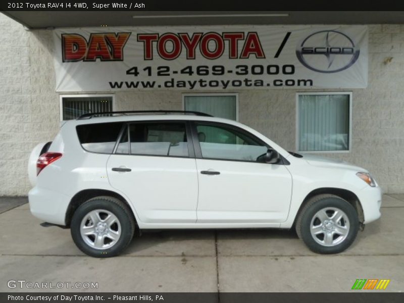 Super White / Ash 2012 Toyota RAV4 I4 4WD
