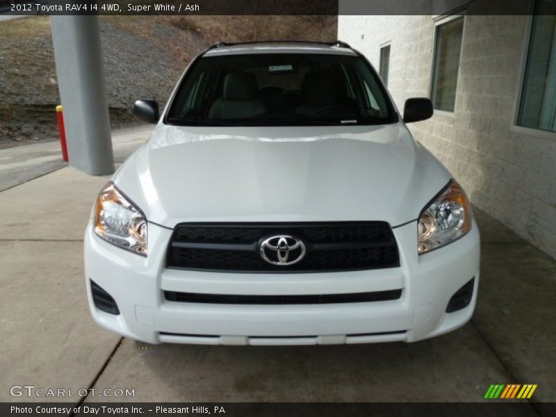 Super White / Ash 2012 Toyota RAV4 I4 4WD
