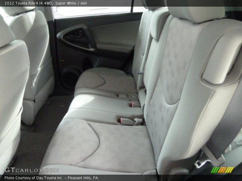 Super White / Ash 2012 Toyota RAV4 I4 4WD