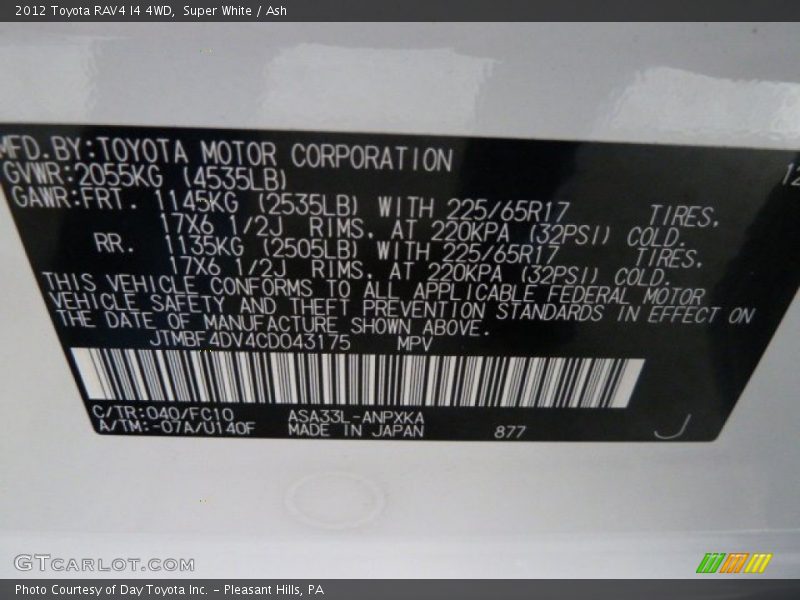Super White / Ash 2012 Toyota RAV4 I4 4WD