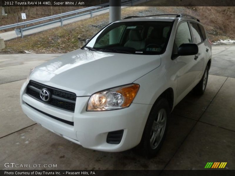 Super White / Ash 2012 Toyota RAV4 I4 4WD