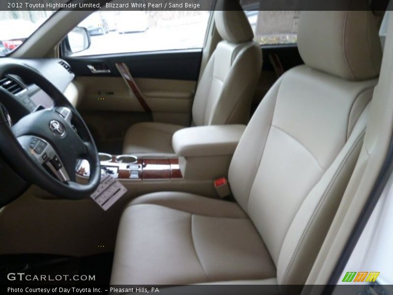 Blizzard White Pearl / Sand Beige 2012 Toyota Highlander Limited