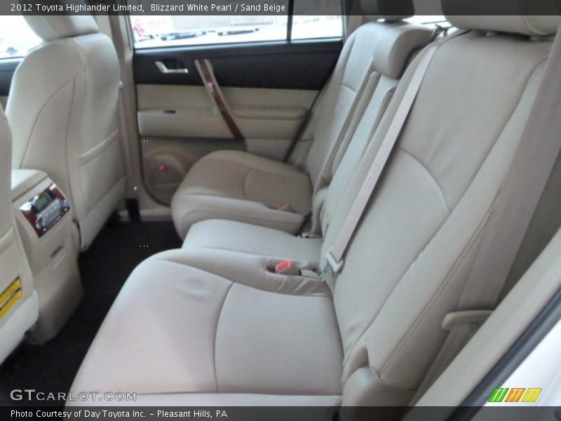 Blizzard White Pearl / Sand Beige 2012 Toyota Highlander Limited