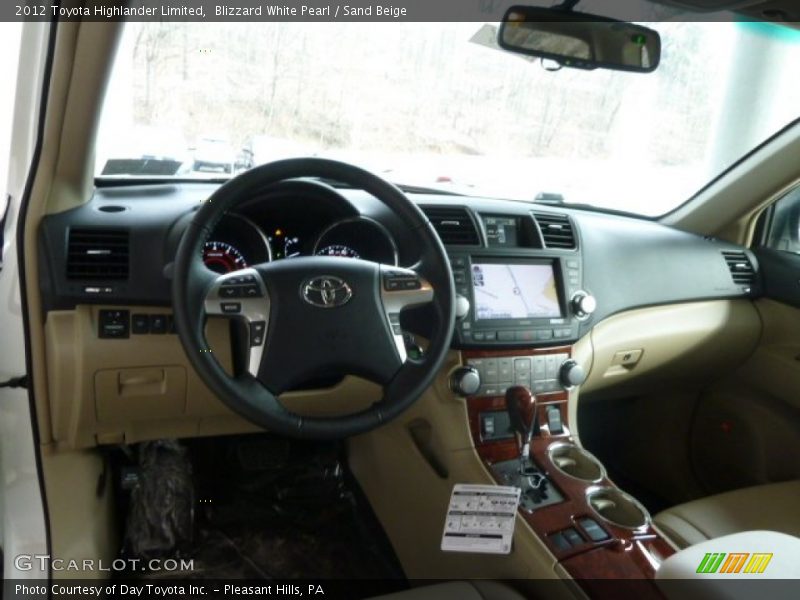 Blizzard White Pearl / Sand Beige 2012 Toyota Highlander Limited