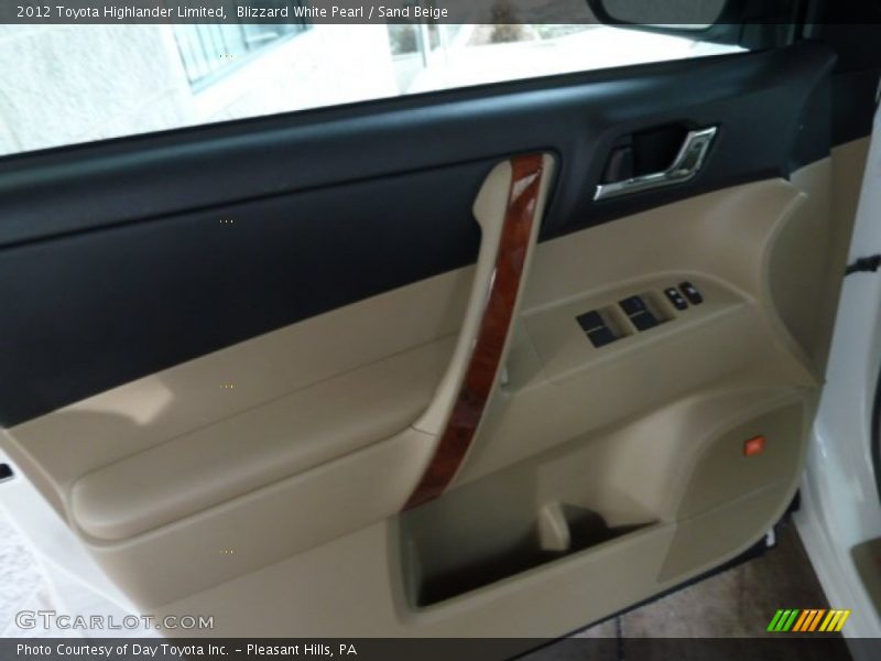 Blizzard White Pearl / Sand Beige 2012 Toyota Highlander Limited