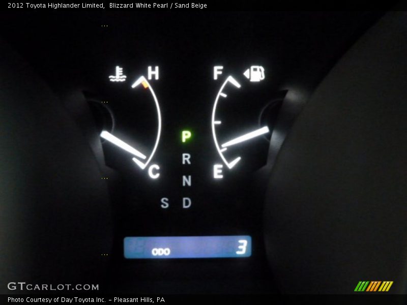 Blizzard White Pearl / Sand Beige 2012 Toyota Highlander Limited