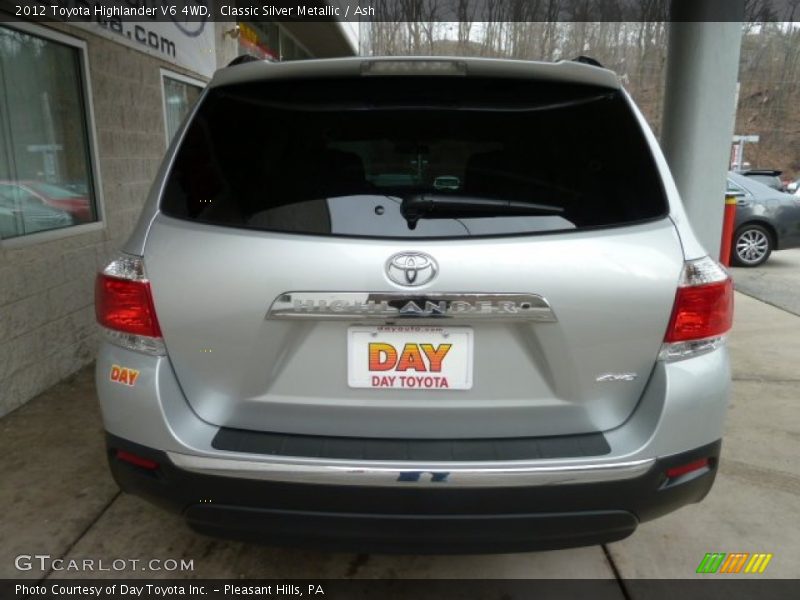 Classic Silver Metallic / Ash 2012 Toyota Highlander V6 4WD