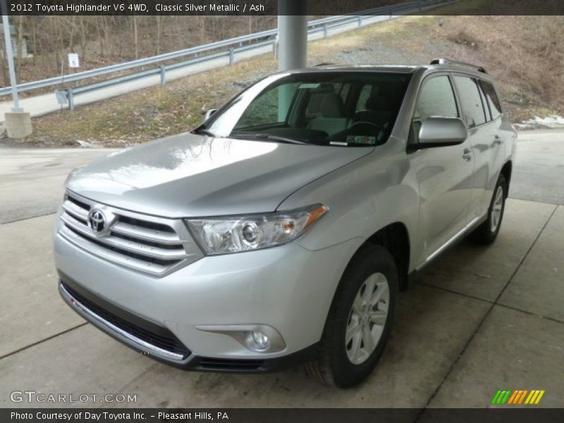 Classic Silver Metallic / Ash 2012 Toyota Highlander V6 4WD