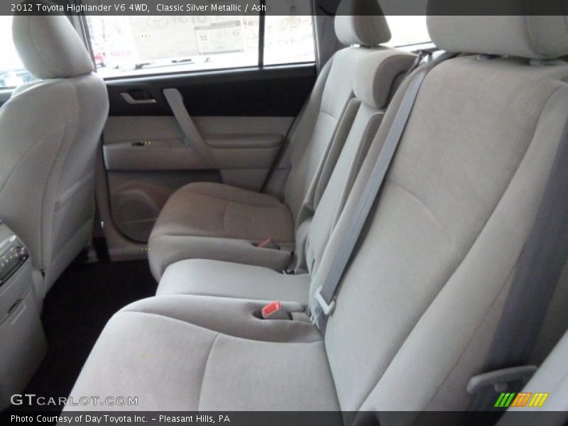 Classic Silver Metallic / Ash 2012 Toyota Highlander V6 4WD