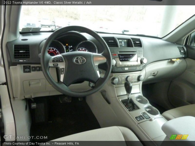 Classic Silver Metallic / Ash 2012 Toyota Highlander V6 4WD
