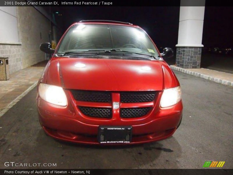Inferno Red Pearlcoat / Taupe 2001 Dodge Grand Caravan EX