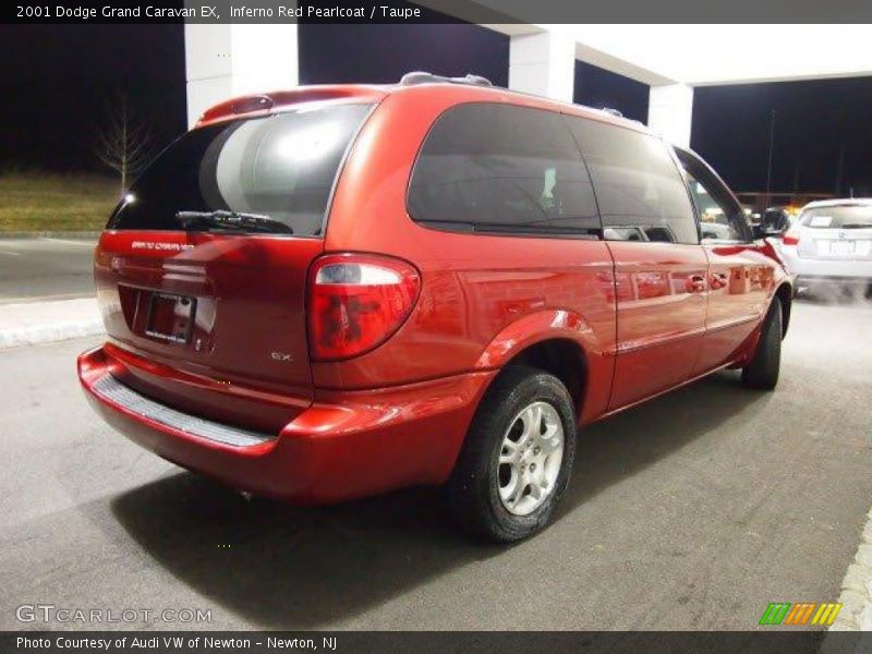 Inferno Red Pearlcoat / Taupe 2001 Dodge Grand Caravan EX