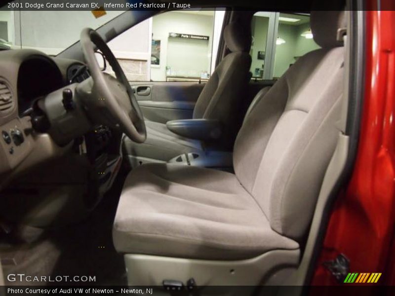 Inferno Red Pearlcoat / Taupe 2001 Dodge Grand Caravan EX