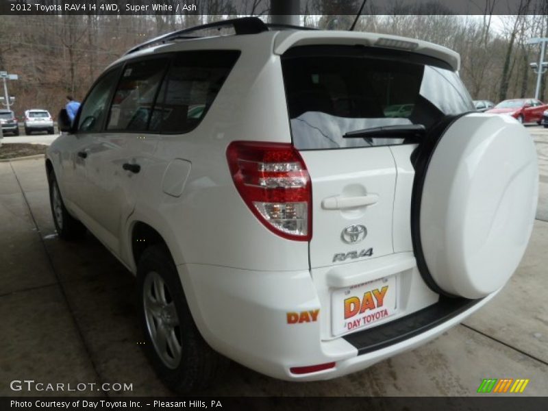 Super White / Ash 2012 Toyota RAV4 I4 4WD