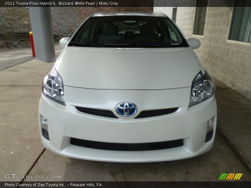 Blizzard White Pearl / Misty Gray 2011 Toyota Prius Hybrid II