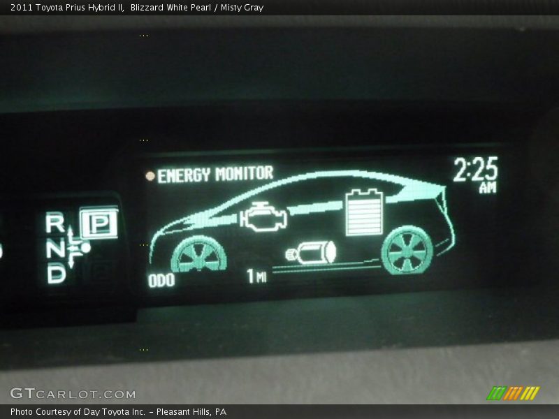 Blizzard White Pearl / Misty Gray 2011 Toyota Prius Hybrid II