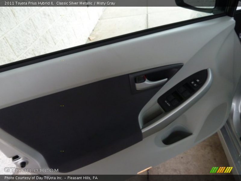 Classic Silver Metallic / Misty Gray 2011 Toyota Prius Hybrid II