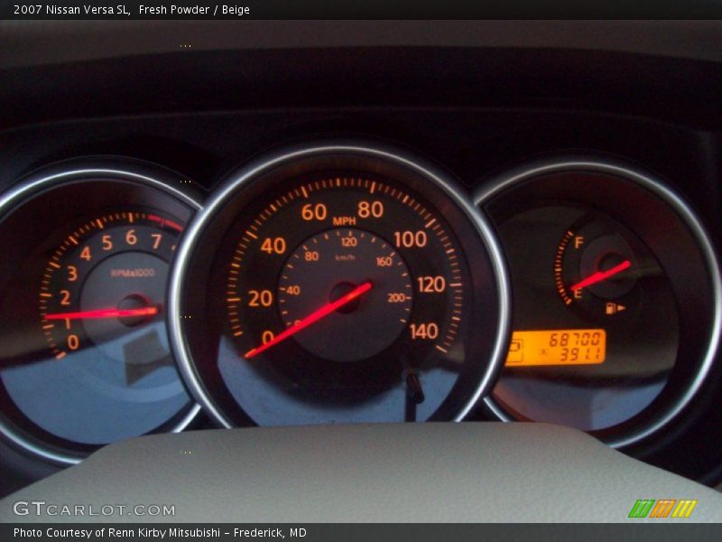 Fresh Powder / Beige 2007 Nissan Versa SL