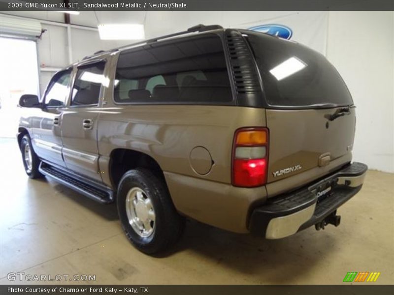 Sandalwood Metallic / Neutral/Shale 2003 GMC Yukon XL SLT