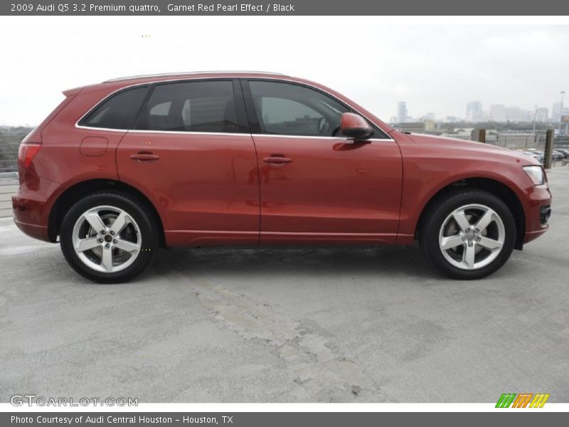  2009 Q5 3.2 Premium quattro Garnet Red Pearl Effect