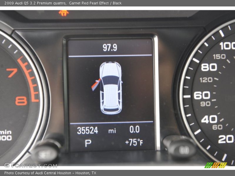 Garnet Red Pearl Effect / Black 2009 Audi Q5 3.2 Premium quattro