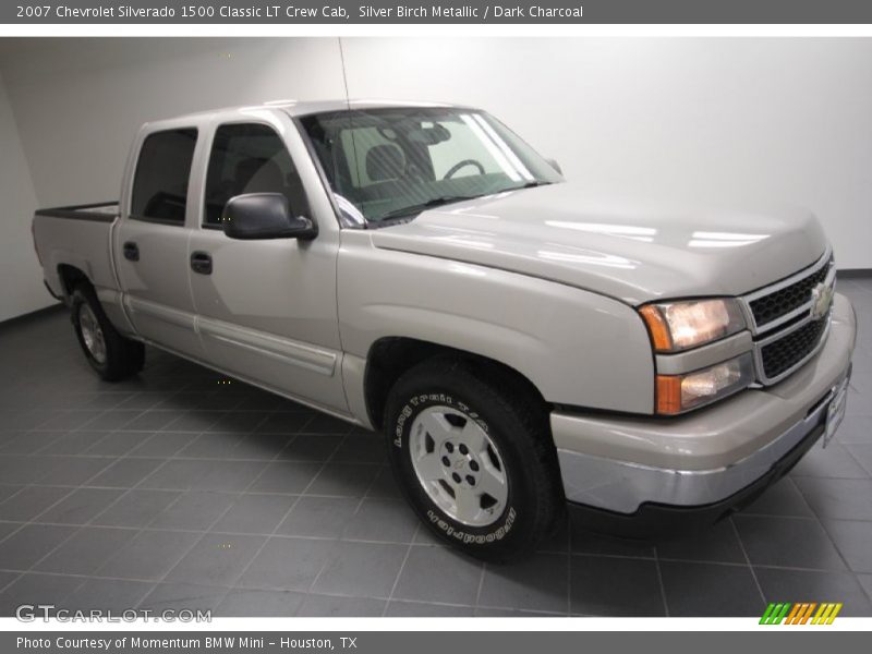Silver Birch Metallic / Dark Charcoal 2007 Chevrolet Silverado 1500 Classic LT Crew Cab