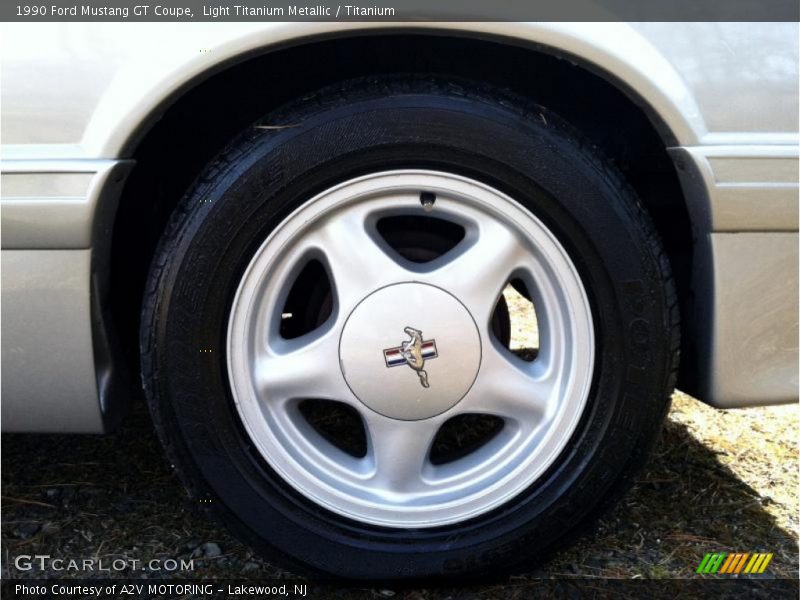 Light Titanium Metallic / Titanium 1990 Ford Mustang GT Coupe