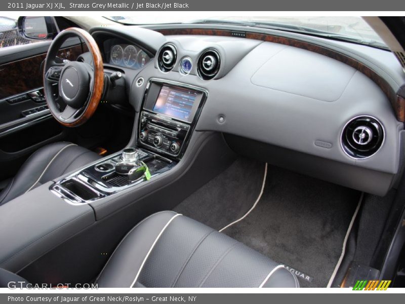 Dashboard of 2011 XJ XJL