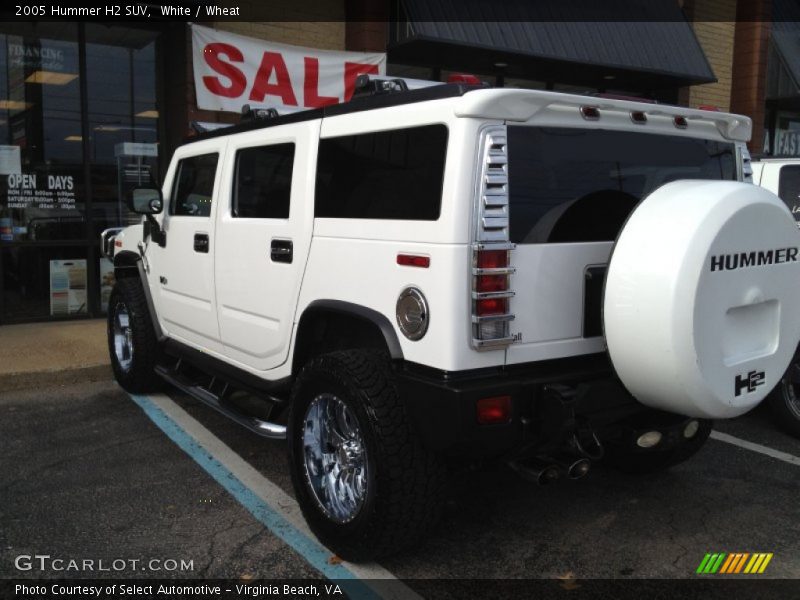 White / Wheat 2005 Hummer H2 SUV