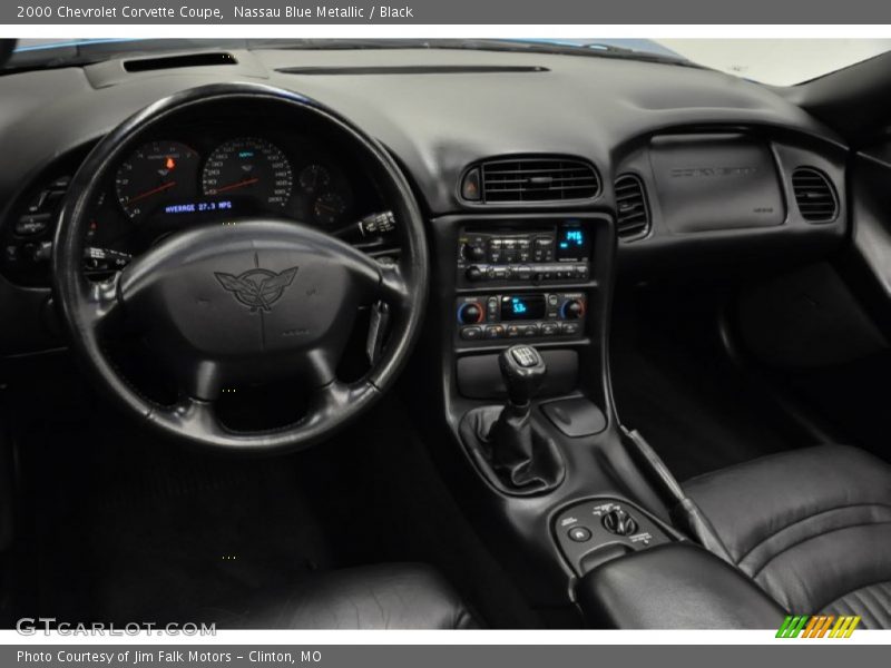 Dashboard of 2000 Corvette Coupe