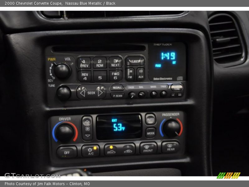 Audio System of 2000 Corvette Coupe