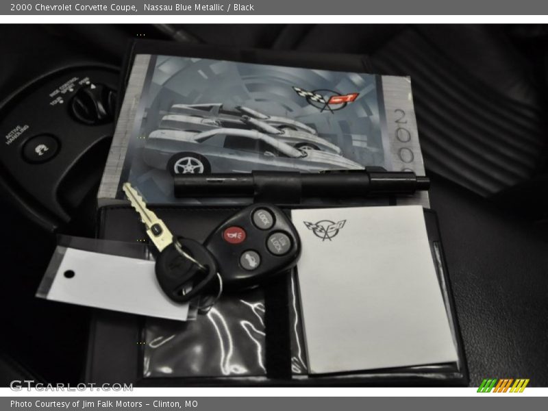 Books/Manuals of 2000 Corvette Coupe