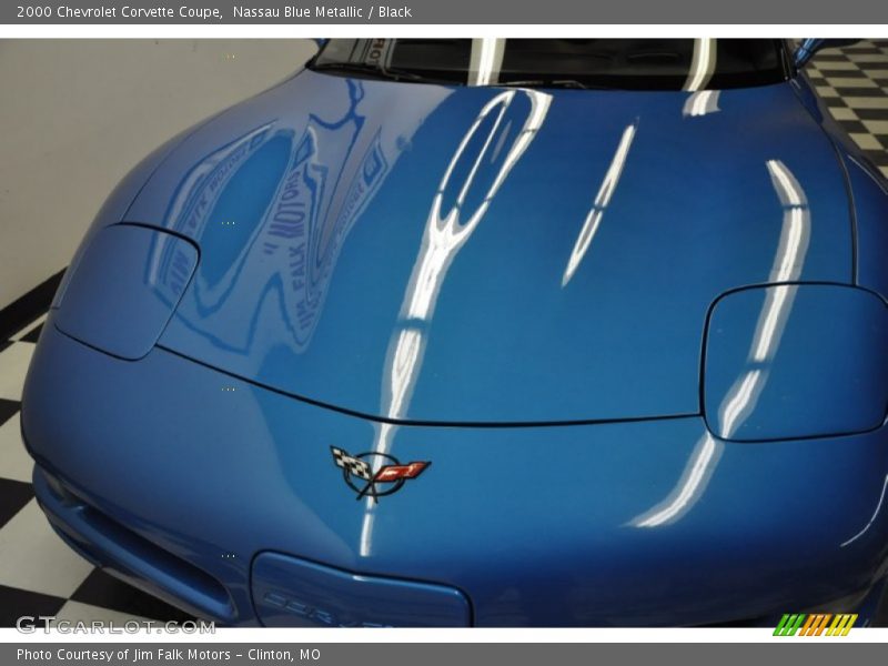Nassau Blue Metallic / Black 2000 Chevrolet Corvette Coupe