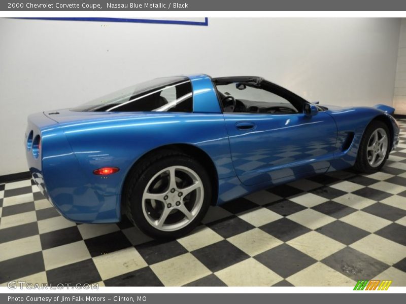 Nassau Blue Metallic / Black 2000 Chevrolet Corvette Coupe