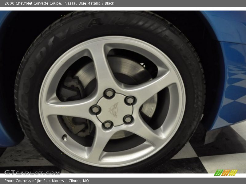  2000 Corvette Coupe Wheel