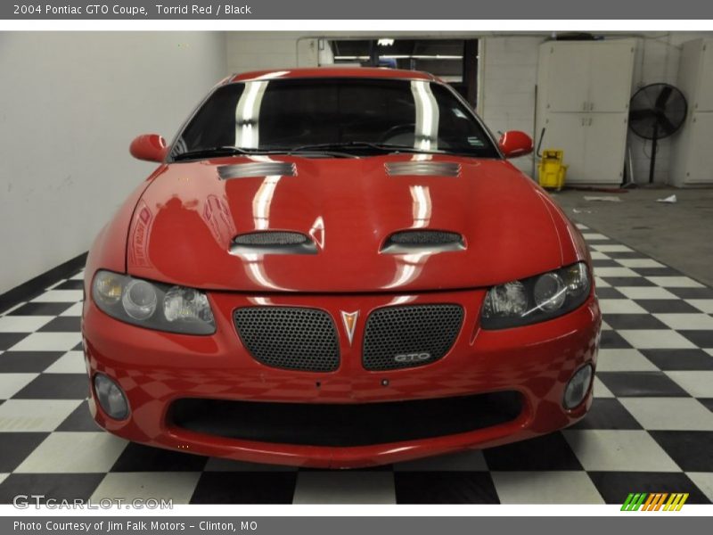 Torrid Red / Black 2004 Pontiac GTO Coupe