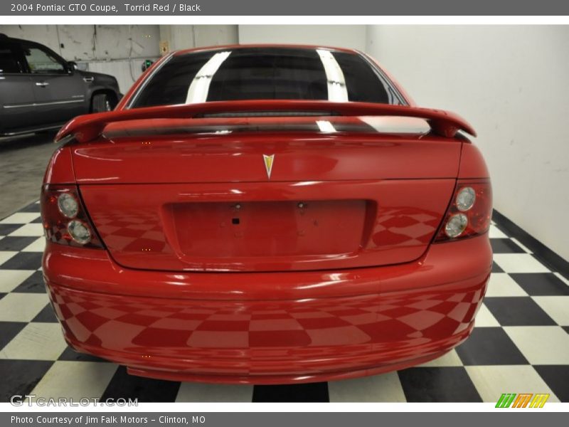 Torrid Red / Black 2004 Pontiac GTO Coupe