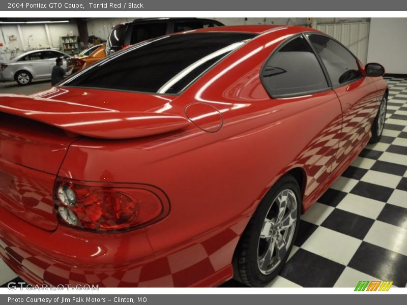 Torrid Red / Black 2004 Pontiac GTO Coupe