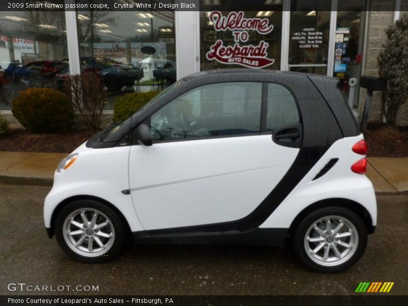 Crystal White / Design Black 2009 Smart fortwo passion coupe