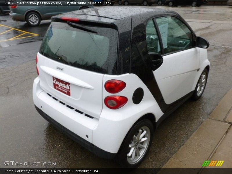 Crystal White / Design Black 2009 Smart fortwo passion coupe
