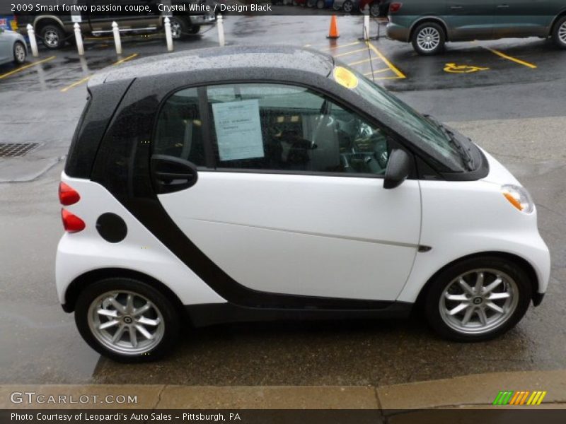 Crystal White / Design Black 2009 Smart fortwo passion coupe