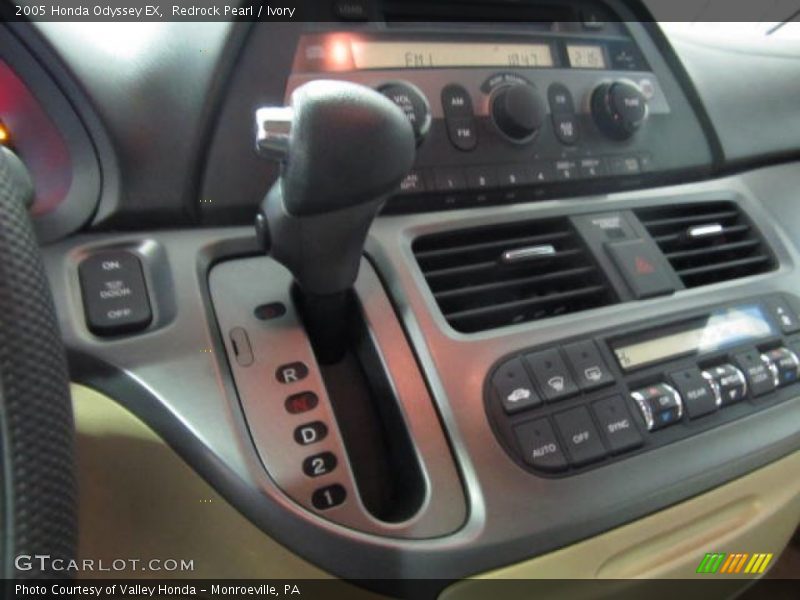 Redrock Pearl / Ivory 2005 Honda Odyssey EX