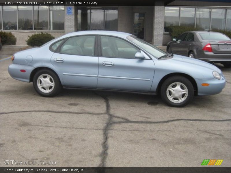 Light Denim Blue Metallic / Grey 1997 Ford Taurus GL